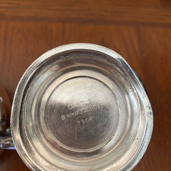 Vintage Castle - Wm.Rogers Tea/Coffee, Sugar and Cream set - Picture 4 of 9